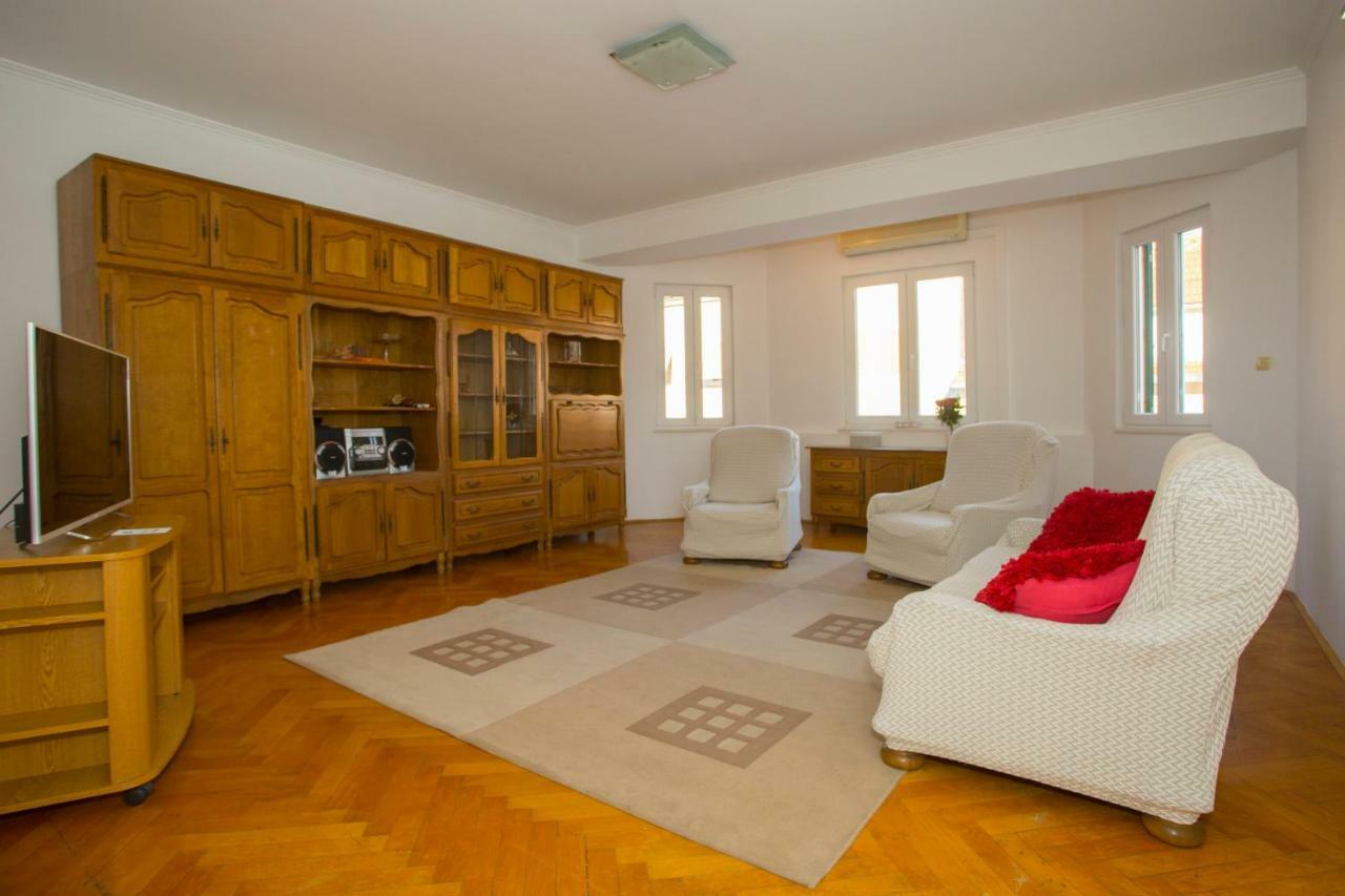 Apis Split Apartamento Exterior foto